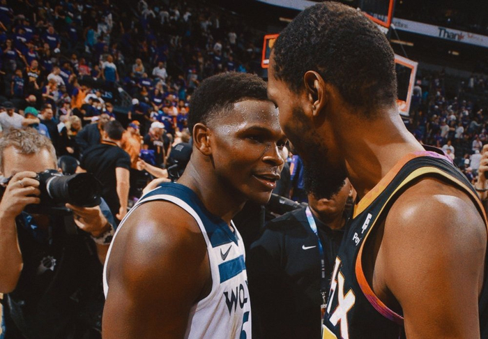 她将继续在 她将继续在