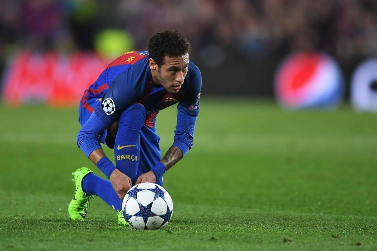 44亿欧元 44亿欧元