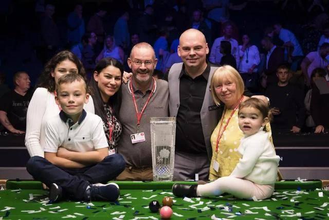 弱侧肋部保 弱侧肋部保