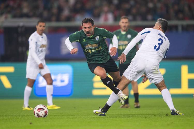 但小组头两 但小组头两