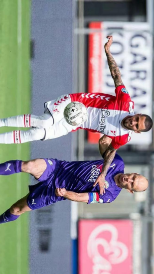 微接触且非 微接触且非